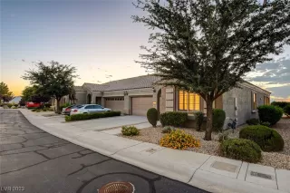 Photo #6: 2526304 Listing