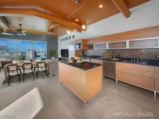 Photo #3: 2526338 Listing 