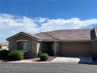 Photo #2: 2526348 Listing