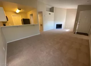 Photo #4: 2526368 Listing