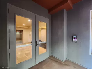 Photo #1: 2526375 Listing