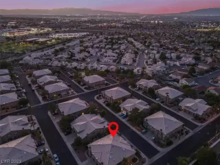 Photo #3: 2526464 Listing