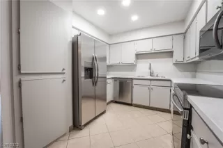 Photo #5: 2526478 Listing