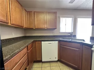 Photo #6: 2526513 Listing 