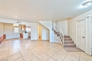 Photo #4: 2526520 Listing