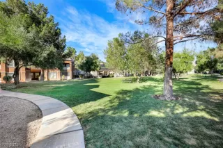 Photo #2: 2526534 Listing 