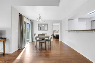 Photo #6: 2526534 Listing 