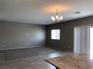 Photo #2: 2526551 Listing 