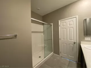 Photo #6: 2526551 Listing 