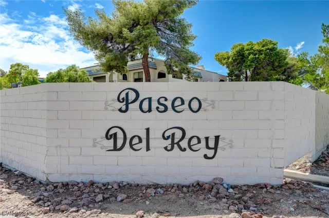 MLS: 2526577 Condo For Sale