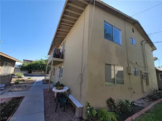 Photo #6: 2526676 Listing 