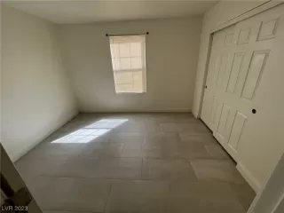 Photo #5: 2526691 Listing