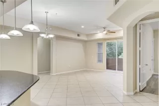 Photo #1: 2526738 Listing 