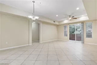 Photo #2: 2526738 Listing 