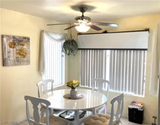 Photo #3: 2526782 Listing