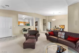 Photo #3: 2526809 Listing 