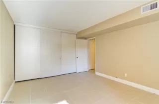 Photo #6: 2526812 Listing 