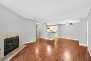 Photo #1: 2526886 Listing 