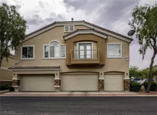 Photo #1: 2526887 Listing 