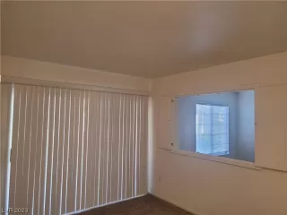 Photo #2: 2526896 Listing 