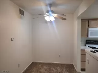 Photo #3: 2526896 Listing 