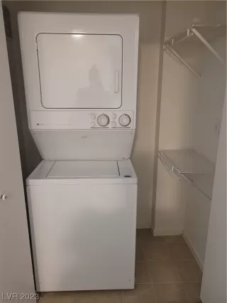 Photo #4: 2526896 Listing 