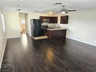 Photo #1: 2526947 Listing 