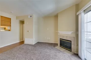 Photo #4: 2526984 Listing 