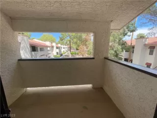 Photo #6: 2527002 Listing 