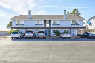 Photo #1: 2527003 Listing