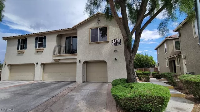 MLS: 2527008 Condo For Sale