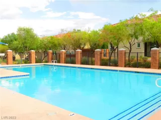 Photo #1: 2527008 Listing 