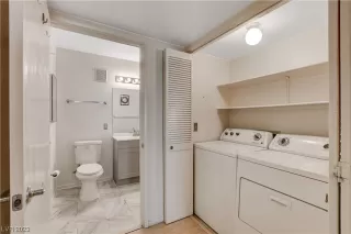 Photo #6: 2527012 Listing