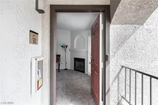 Photo #4: 2527062 Listing