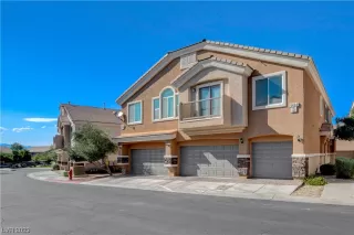 Photo #1: 2527073 Listing 