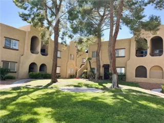 Photo #3: 2527085 Listing 