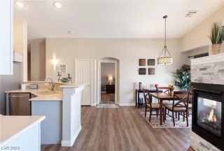 Photo #6: 2527120 Listing