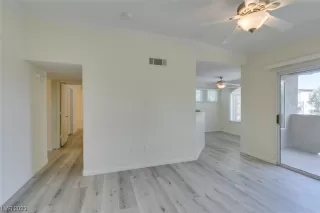 Photo #3: 2527210 Listing 