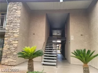 Photo #3: 2527239 Listing 