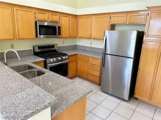 Photo #4: 2527272 Listing 