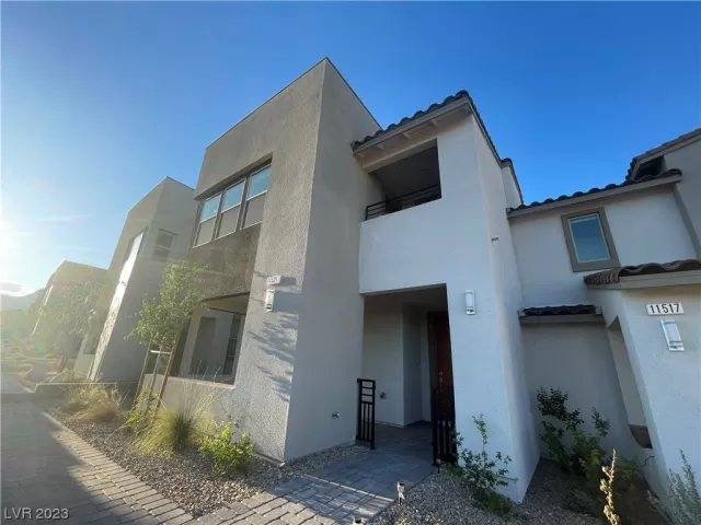 MLS: 2527274 Condo For Sale