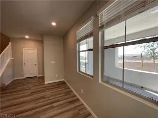 Photo #4: 2527274 Listing 