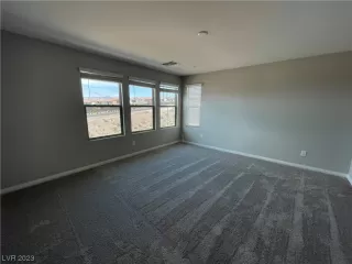 Photo #5: 2527274 Listing 