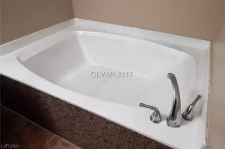 Photo #2: 2527280 Listing 