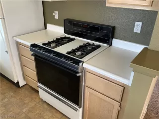 Photo #6: 2527283 Listing 