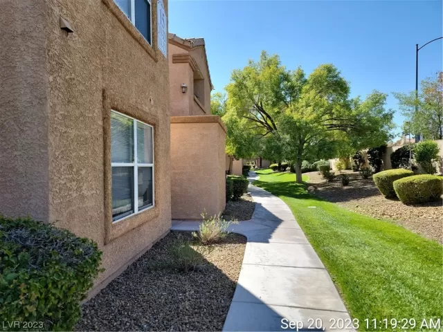 MLS: 2527294 Condo For Sale