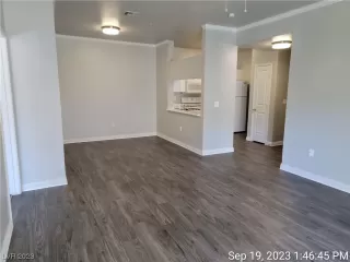 Photo #3: 2527311 Listing 