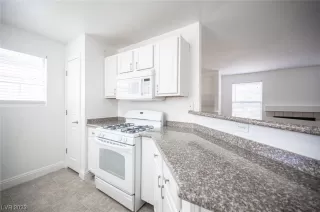 Photo #1: 2527340 Listing 