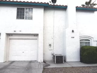 Photo #1: 2527364 Listing