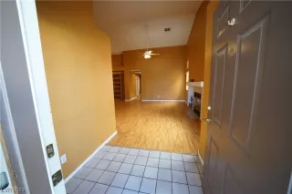 Photo #3: 2527384 Listing 